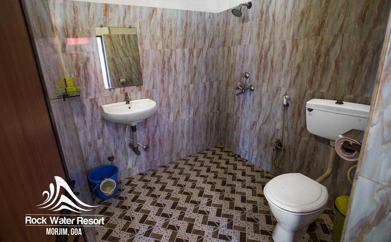 מוריג'ים Rock Water Resort מראה חיצוני תמונה